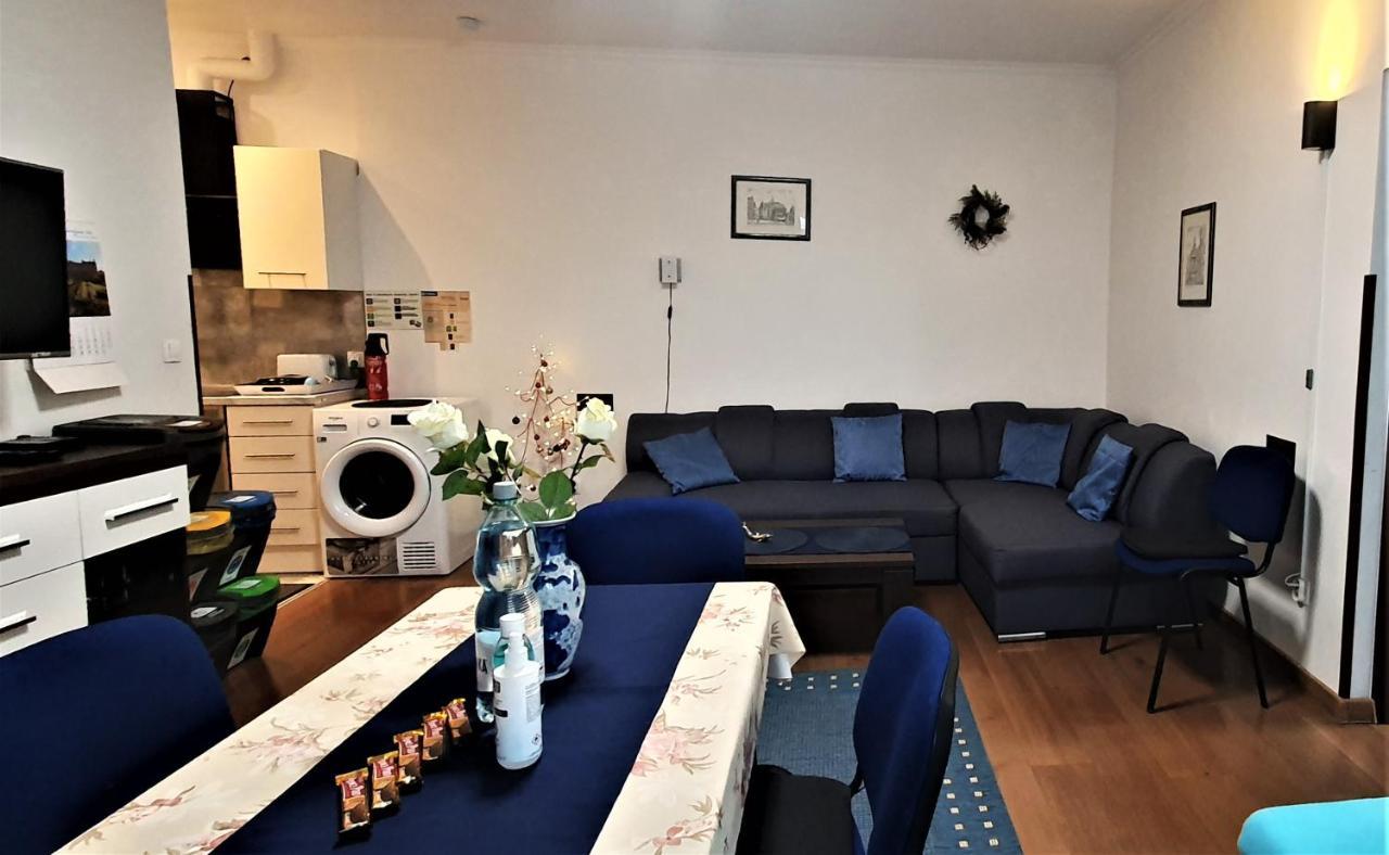 Gaj Apartment - Air Condition, Free Parking Krakau Buitenkant foto