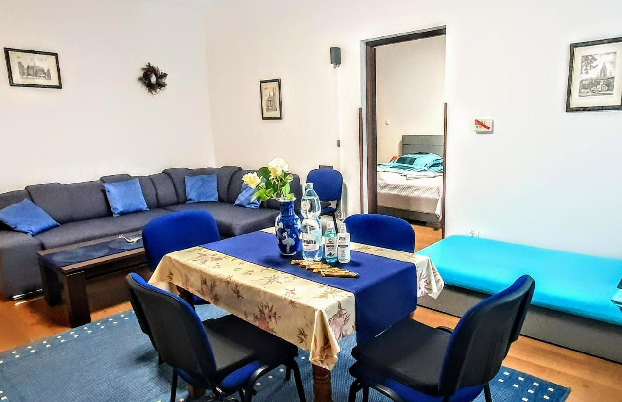 Gaj Apartment - Air Condition, Free Parking Krakau Buitenkant foto
