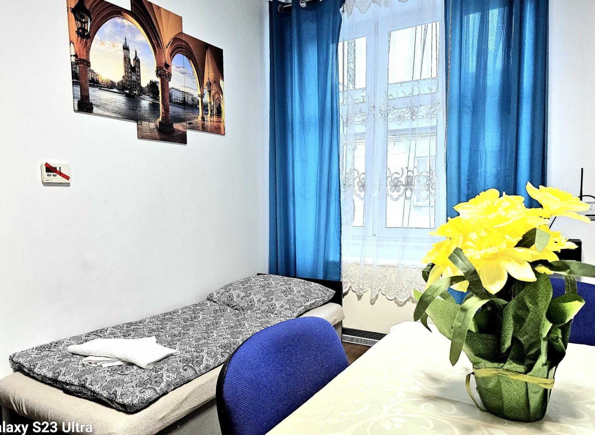 Gaj Apartment - Air Condition, Free Parking Krakau Kamer foto